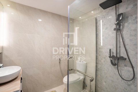 2 bedrooms Apartment in Dubai Land, UAE No. 192293 16