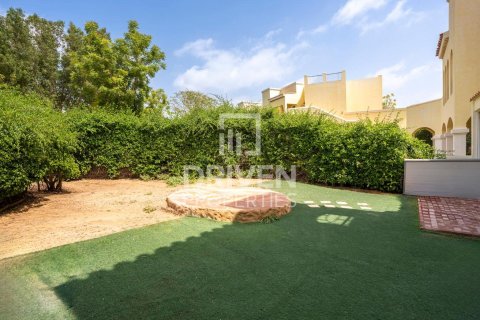 2 bedrooms Apartment in Dubai Land, UAE No. 192293 20