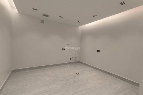3 bedrooms Apartment in Riyadh, Saudi Arabia No. 62575 6