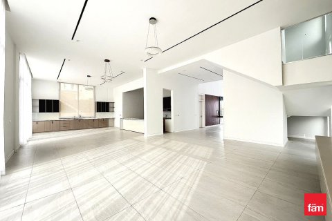 5 bedrooms Villa in Dubai, UAE No. 148686