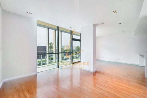 2 bedrooms Apartment in Al Wasl, UAE No. 200284