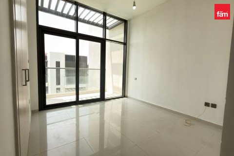3 bedrooms Townhouse in Dubai, UAE No. 187353
