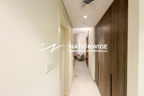 2 bedrooms Apartment in Abu Dhabi, UAE No. 144063 8