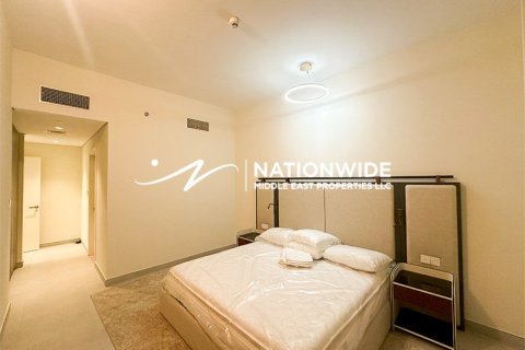 2 bedrooms Apartment in Abu Dhabi, UAE No. 144063 10