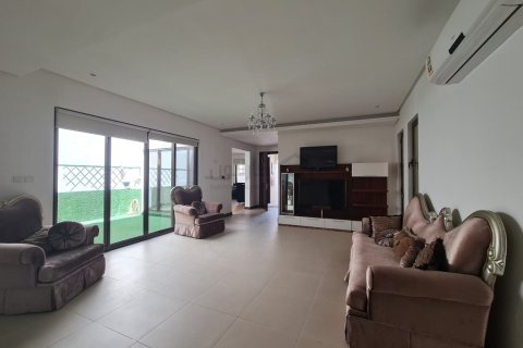 Вилла с 6 спальнями в Al Dair, Бахрейн №61025 4