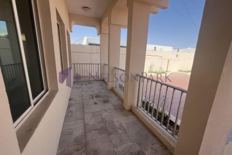 Villa de 5 dormitorios en Doha, Qatar No. 60931 26