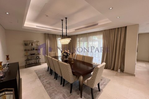Villa de 6 dormitorios en Doha, Qatar No. 60823 5