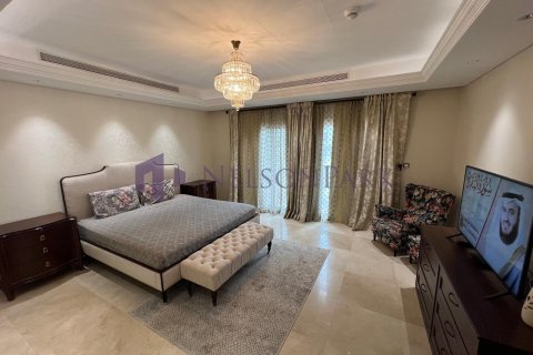 Villa de 6 dormitorios en Doha, Qatar No. 60823 20