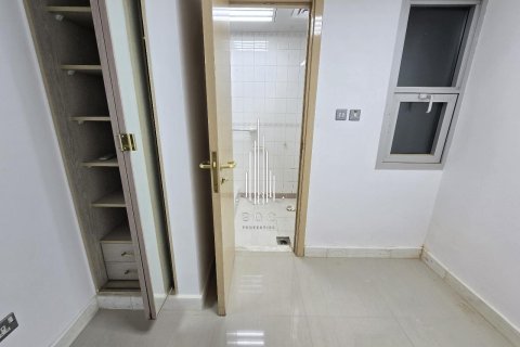 4 غرف نوم شقة في Corniche Road, الإمارات العربية المتحدة رقم 37771 16