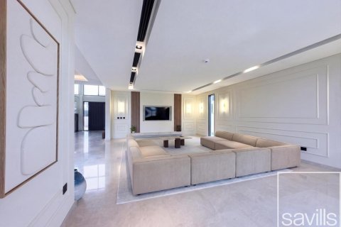 5 bedrooms Villa in Golf Place, UAE No. 201046