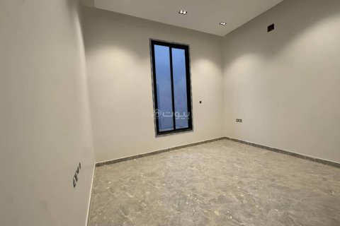 Villa de 5 dormitorios en Riyadh, Saudi Arabia No. 62519 25