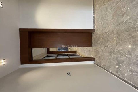 Villa de 5 dormitorios en Riyadh, Saudi Arabia No. 62519 11
