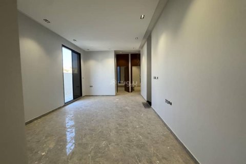 Villa de 5 dormitorios en Riyadh, Saudi Arabia No. 62519 24