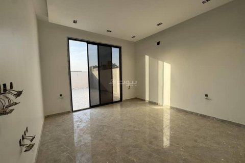 Villa de 5 dormitorios en Riyadh, Saudi Arabia No. 62519 28