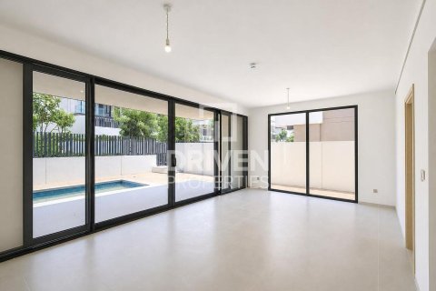 Villa de 5 dormitorios en Jebel Ali, UAE No. 191601 5