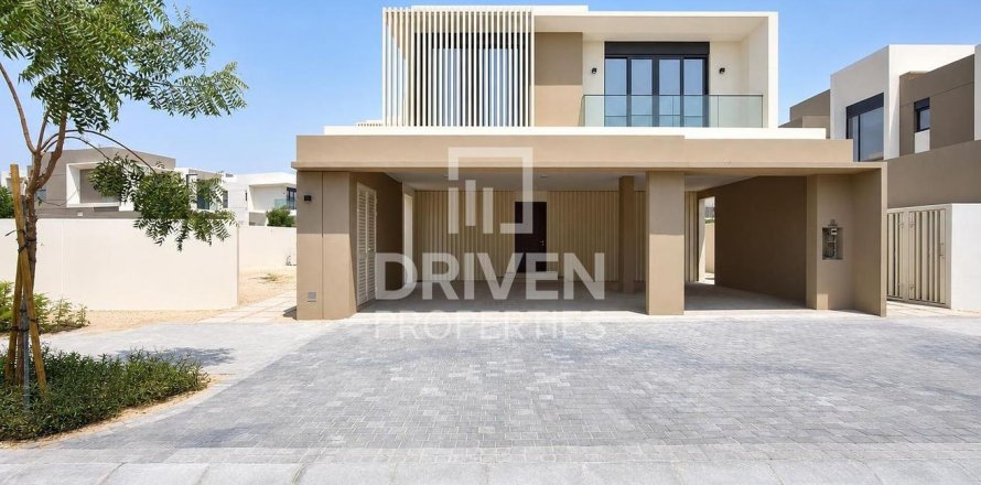 Villa de 5 dormitorios en Jebel Ali, UAE No. 191601