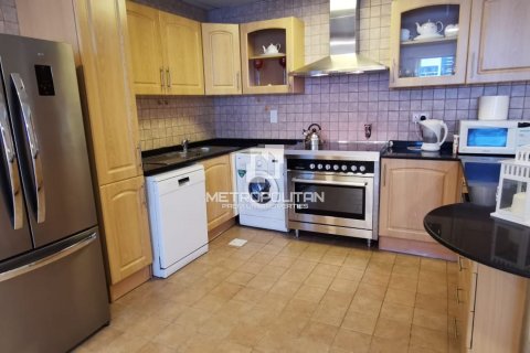 Apartment de 2 dormitorios en Jumeirah Lake Towers, UAE No. 128632 8