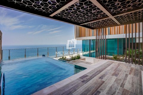 2 bedrooms Duplex in Palm Jumeirah, UAE No. 128629