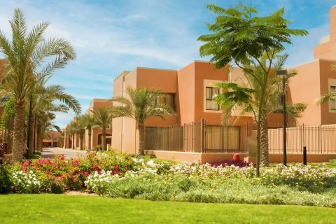 MANGROVE VILLAGE في Abu Dhabi Gate City, الإمارات العربية المتحدة رقم 69859