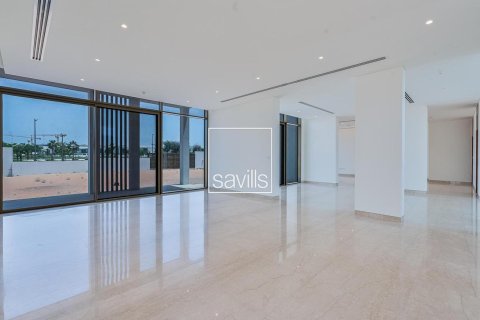 5 bedrooms Villa in Abu Dhabi, UAE No. 200961