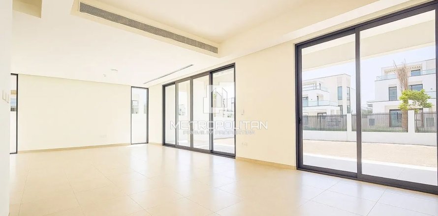 Villa de 4 chambres à Caya, UAE No. 129246