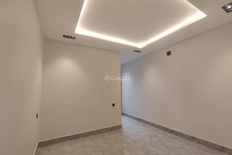 5 bedrooms Villa in Riyadh, Saudi Arabia No. 60063 17