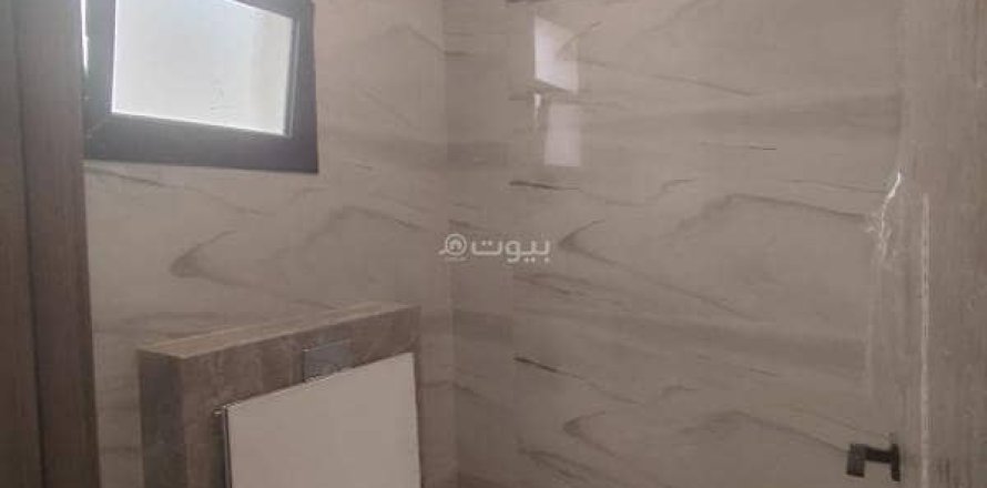 5 bedrooms Villa in Riyadh, Saudi Arabia No. 60063