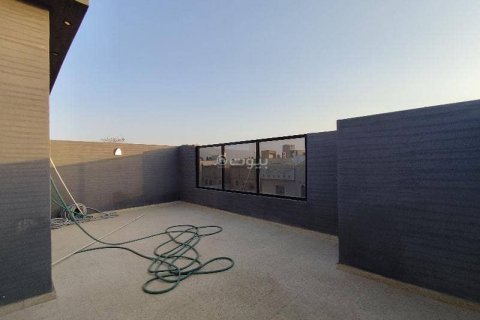Apartment de 2 dormitorios en Riyadh, Saudi Arabia No. 60064 3