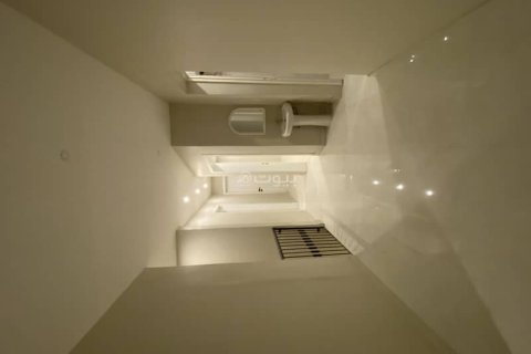 5 bedrooms Villa in Khobar, Saudi Arabia No. 60059 26