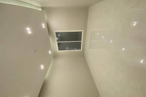 5 bedrooms Villa in Khobar, Saudi Arabia No. 60059 18