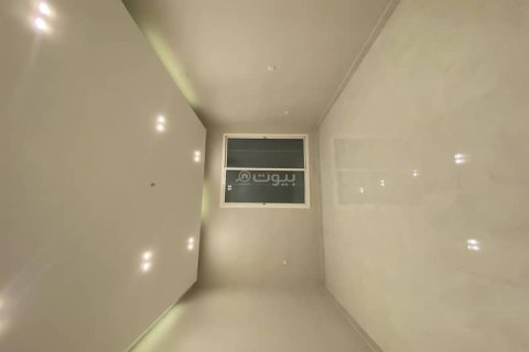 5 bedrooms Villa in Khobar, Saudi Arabia No. 60059 16
