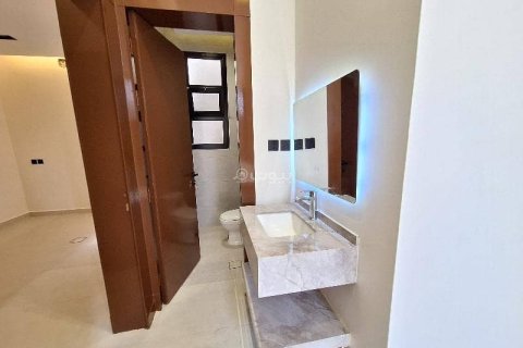 Appartement de 3 chambres à Riyadh, Saudi Arabia No. 99573 8