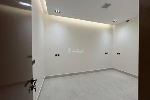3 bedrooms Apartment in Riyadh, Saudi Arabia No. 99575 10