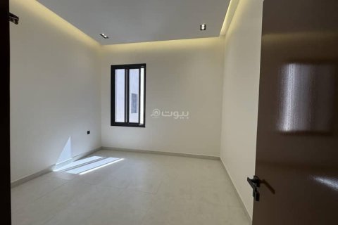 3 bedrooms Apartment in Riyadh, Saudi Arabia No. 99575 11