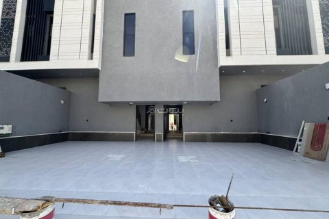 3 bedrooms Apartment in Riyadh, Saudi Arabia No. 99575 3