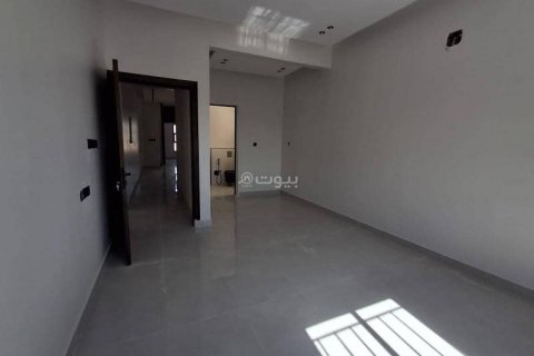 Apartment de 3 dormitorios en Riyadh, Saudi Arabia No. 99570 9