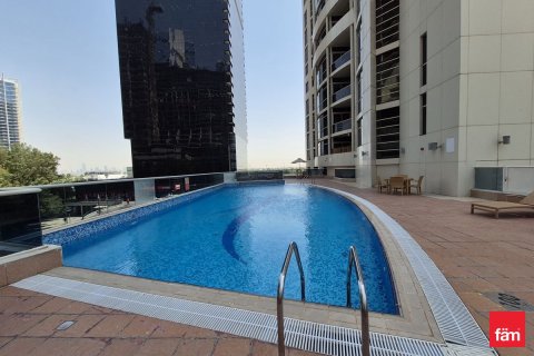 2 bedrooms Apartment in Dubai, UAE No. 165783 8
