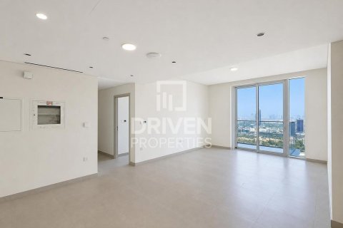 Квартира с 3 спальнями в EMAAR Beachfront, ОАЭ №199952 14
