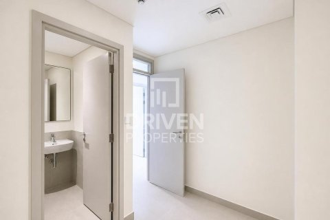 Квартира с 3 спальнями в EMAAR Beachfront, ОАЭ №199952 10