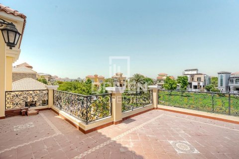 5 bedrooms Villa in Hacienda, UAE No. 193821 2