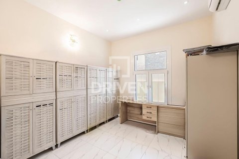 5 bedrooms Villa in Hacienda, UAE No. 193821 4