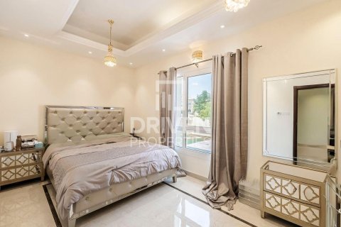 5 bedrooms Villa in Hacienda, UAE No. 193821 9