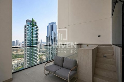 Apartment de 2 dormitorios en District 11, UAE No. 191788 11