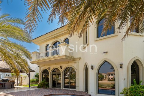 Villa de 4 dormitorios en Garden Homes, UAE No. 64954