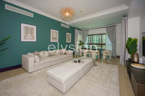 Квартира с 2 спальнями в Golden Mile, ОАЭ №64939 17