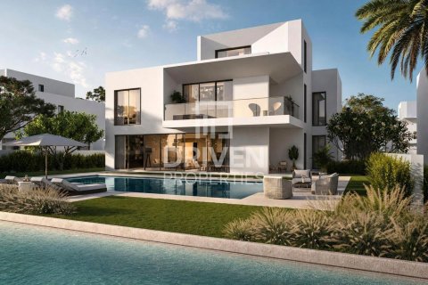 Villa de 4 chambres à Dubai, UAE No. 209424