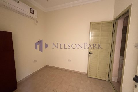 Villa de 5 dormitorios en Doha, Qatar No. 60932 11