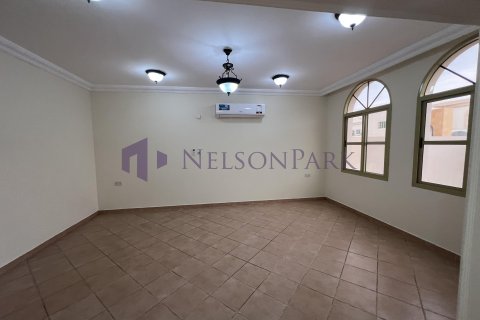 Villa de 5 dormitorios en Doha, Qatar No. 60932 8