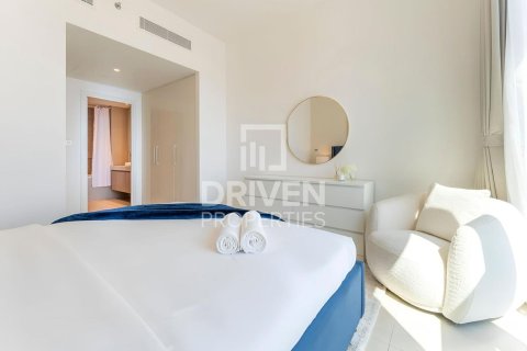 Apartment de 2 dormitorios en Zabeel, UAE No. 192733 8