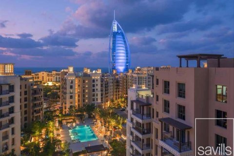 Apartment de 2 dormitorios en Umm Suqeim 3, UAE No. 194004